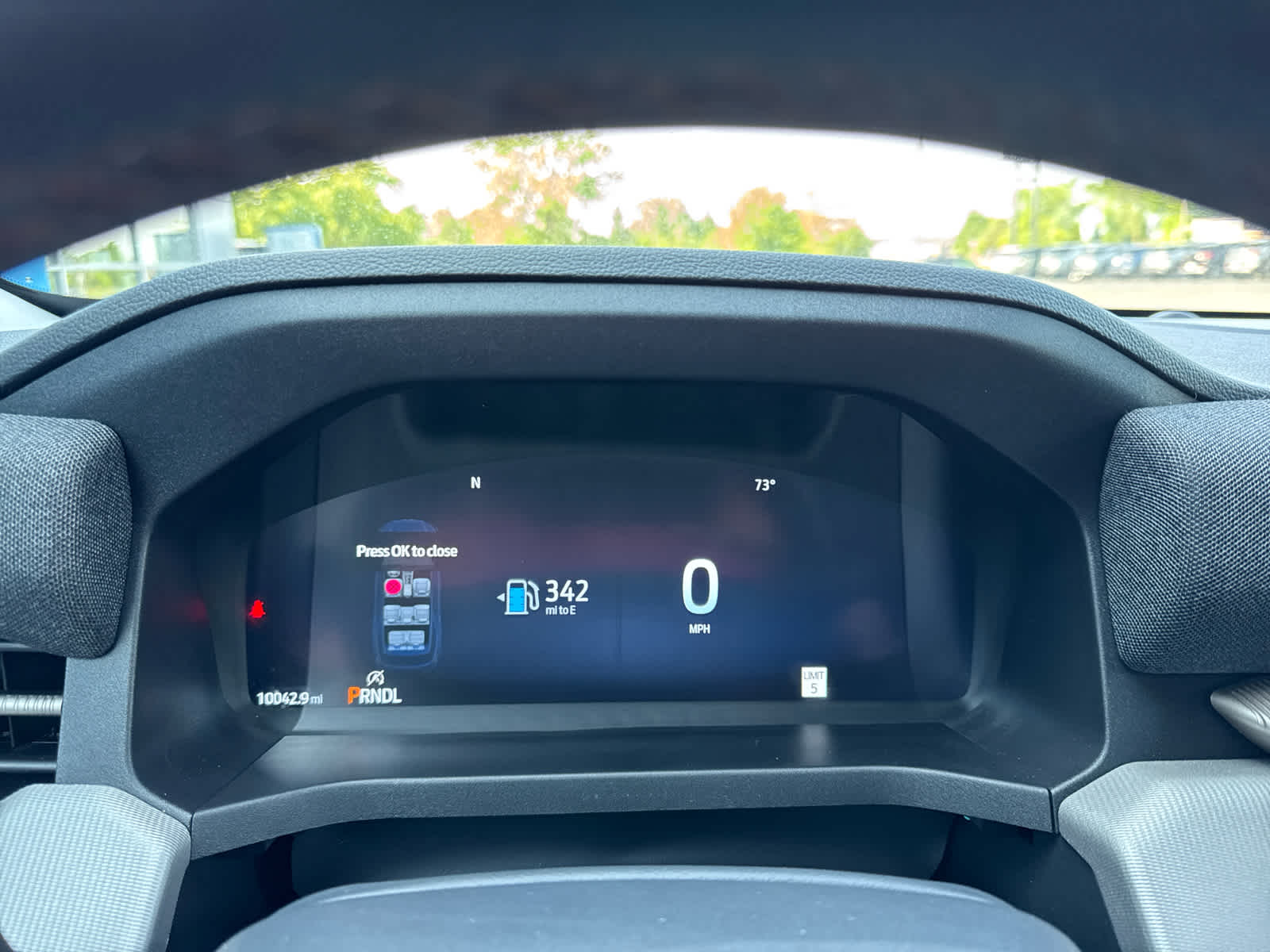 2025 Ford Explorer photo 17