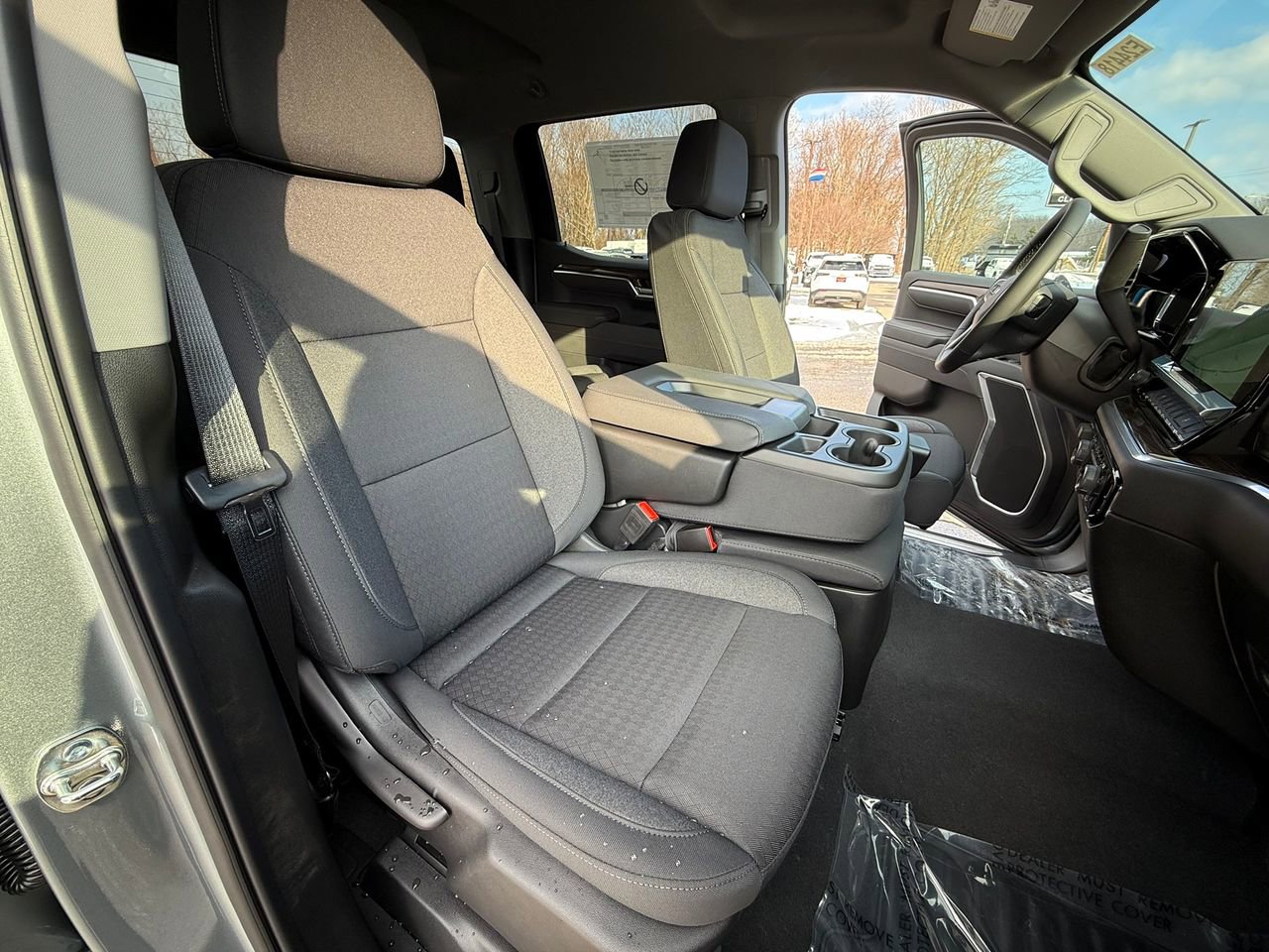 2025 Chevrolet Silverado 1500 LT photo 29