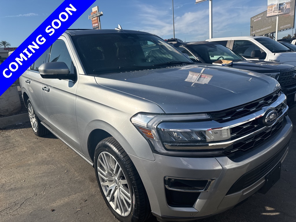 2024 Ford Expedition Limited's photo