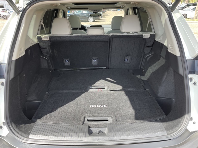 2023 Nissan Rogue SL photo 26