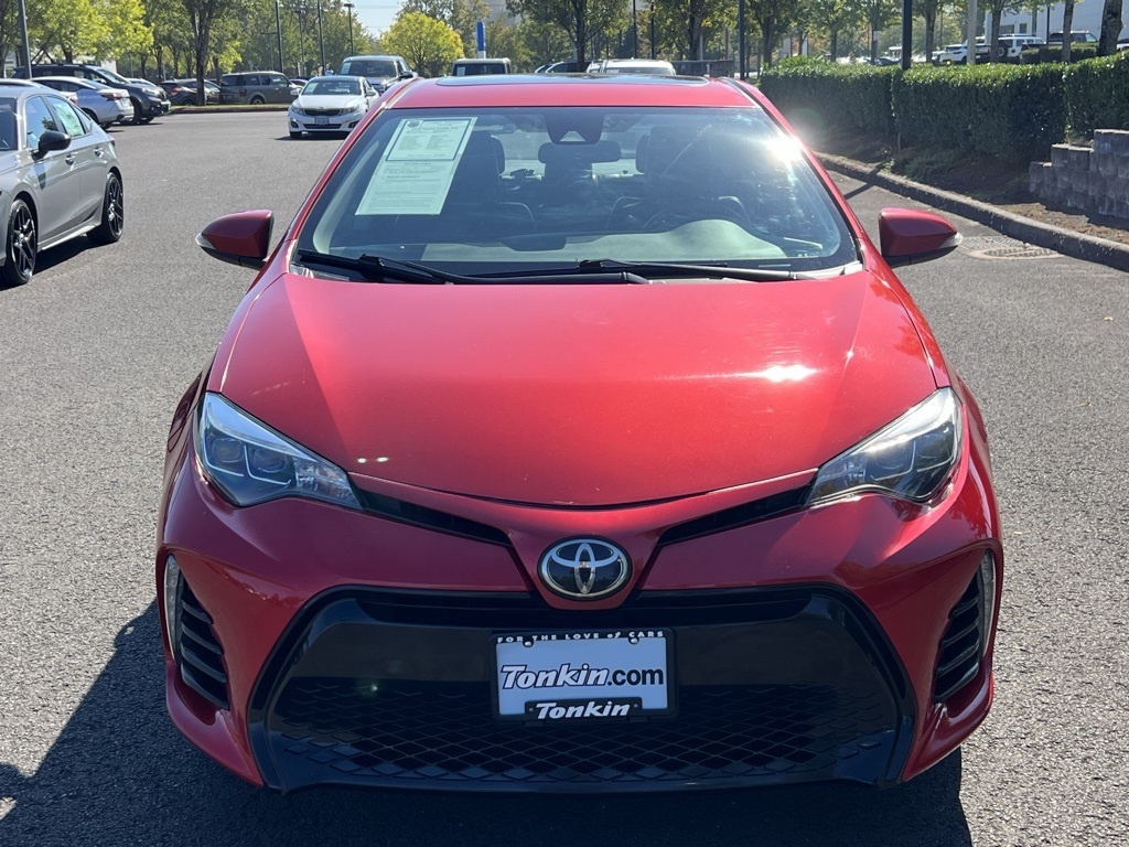 2018 Toyota Corolla XSE photo 2