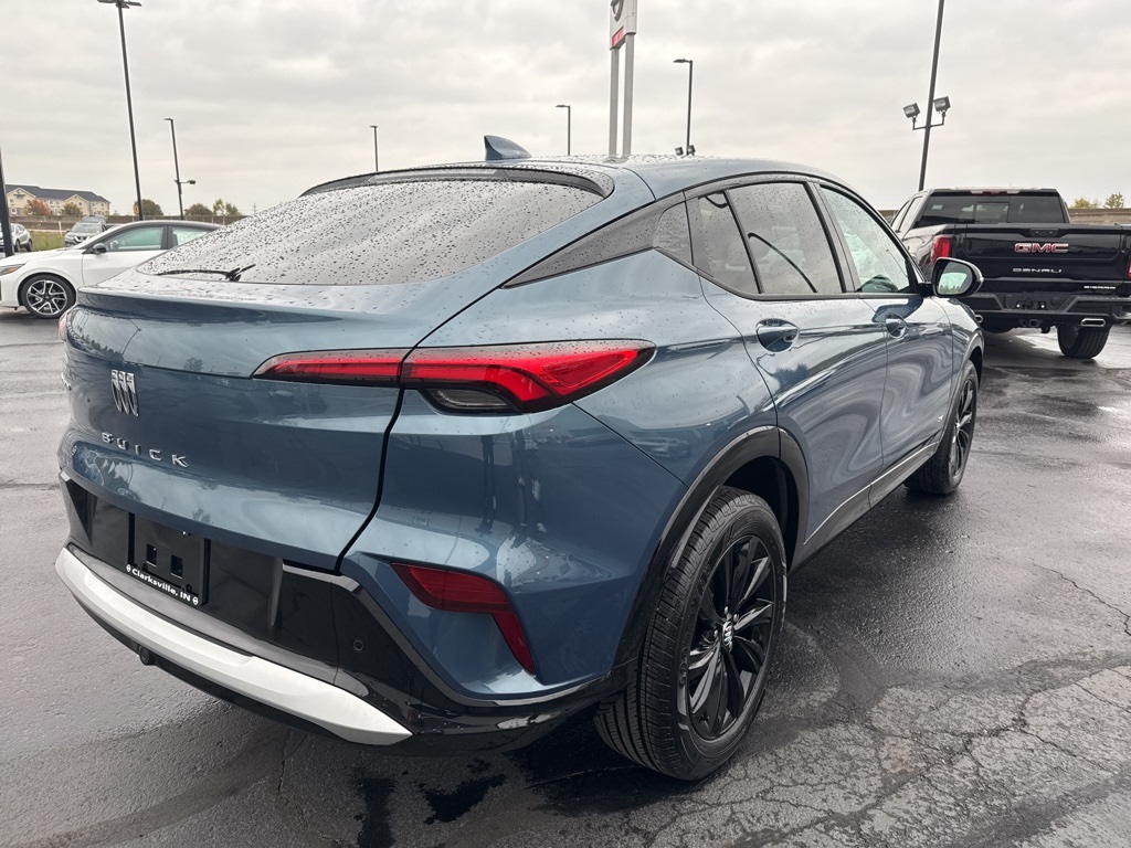 2025 Buick Envista ST photo 3