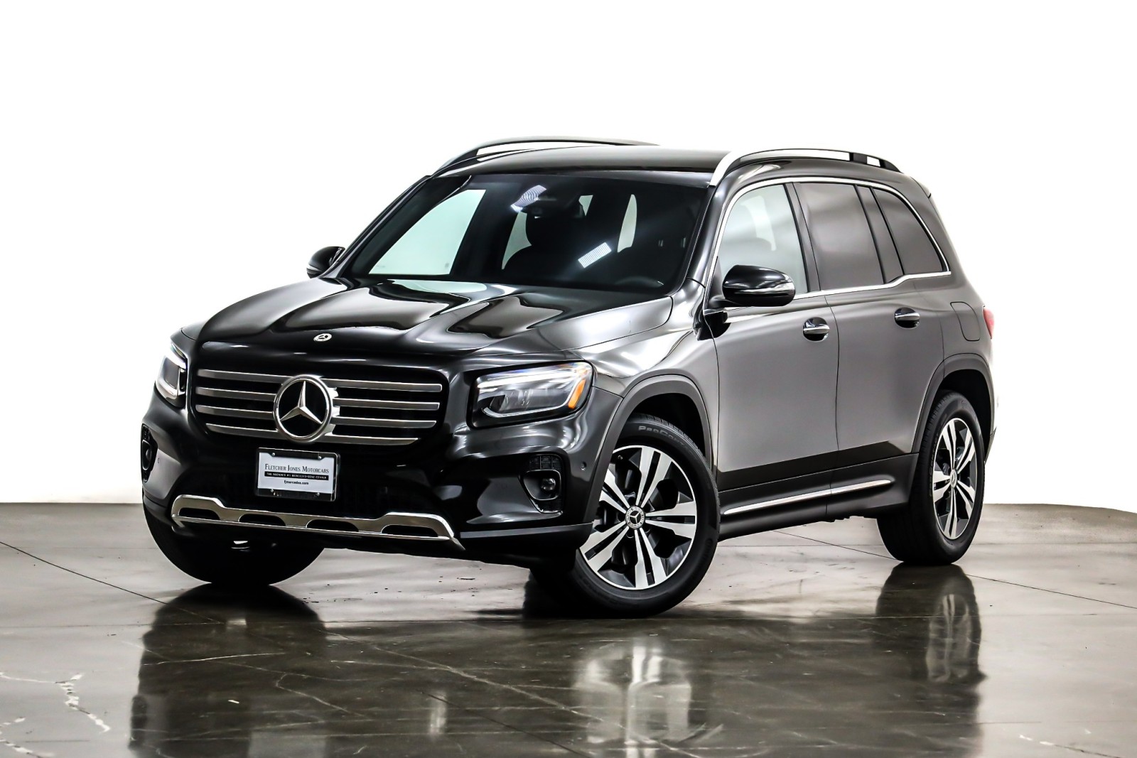 2025 Mercedes-Benz GLB Base