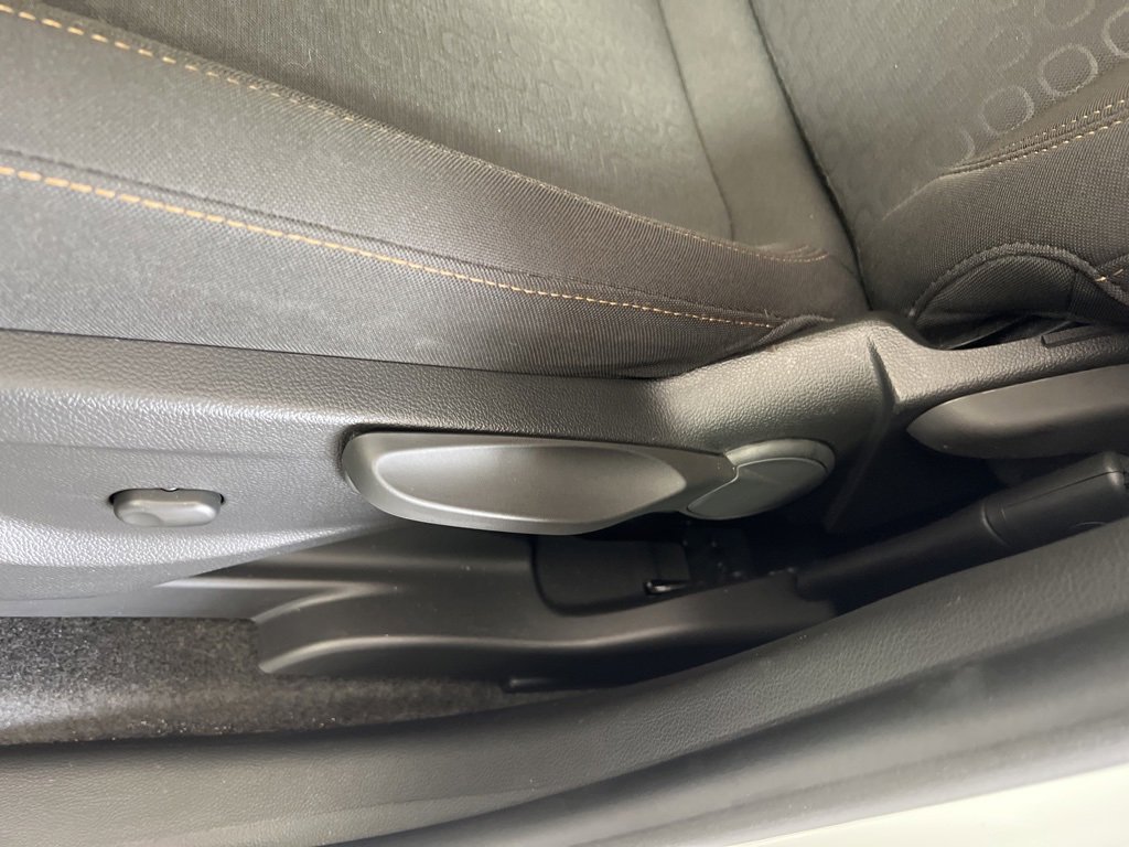 2022 Chevrolet Trax LS photo 5