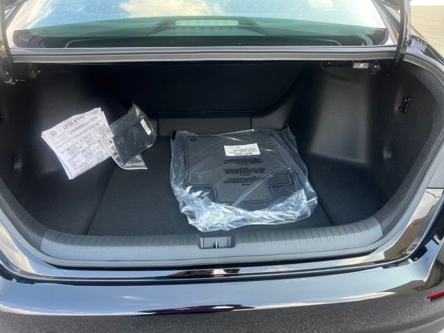 2025 Honda Accord LX photo 17