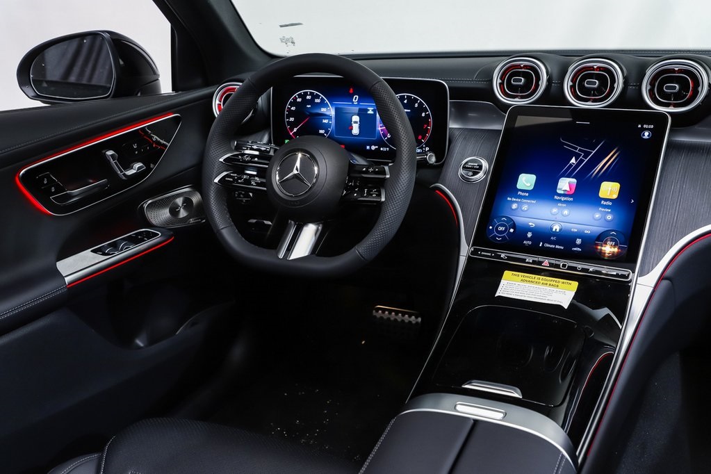 2025 Mercedes Benz GLC 300 4MATIC photo 9
