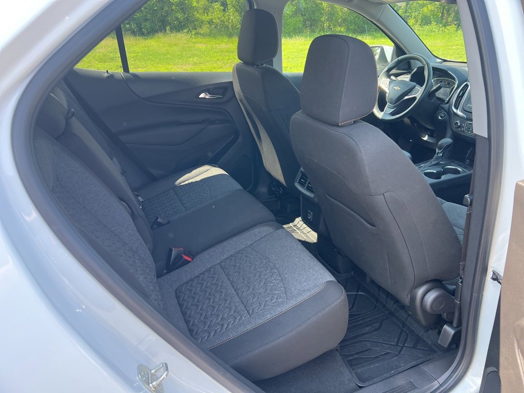 2023 Chevrolet Equinox LT photo 10