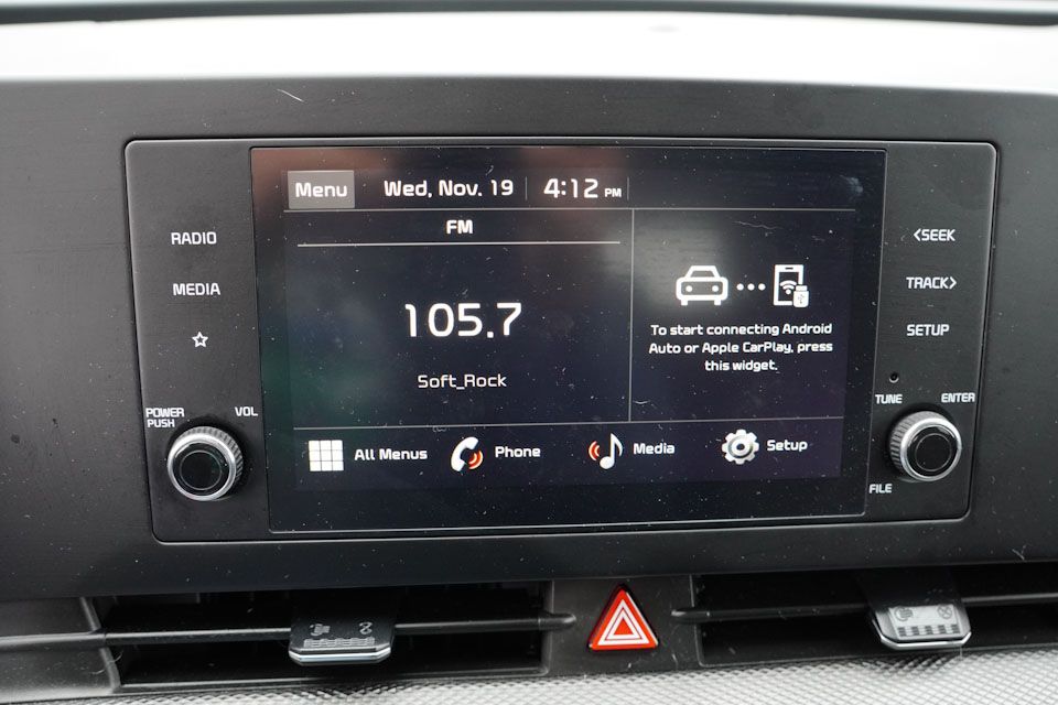 2023 Kia Sportage LX photo 3