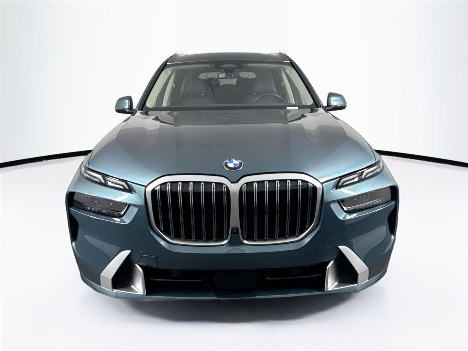 2023 Bmw X7 xDrive40i photo 3
