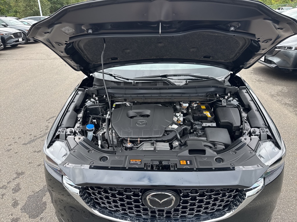 2025 Mazda CX-5 2.5 S Preferred photo 5