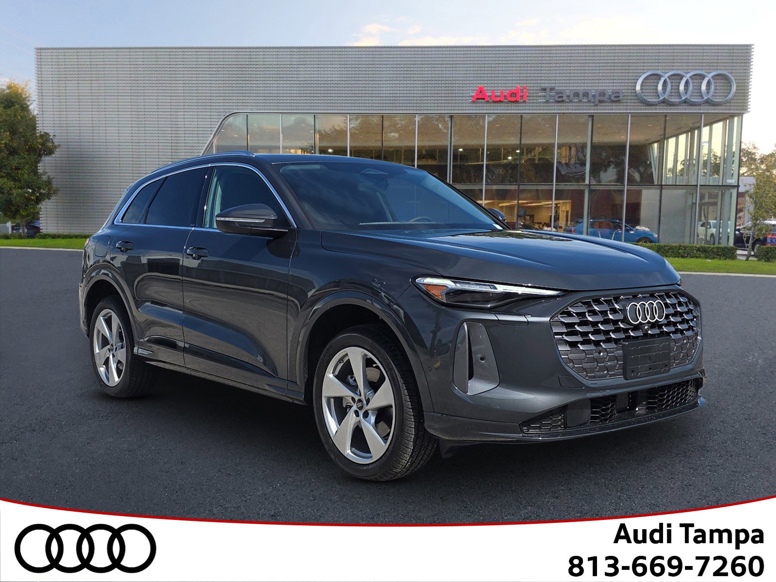 2025 Audi New Q5 Premium Plus's photo