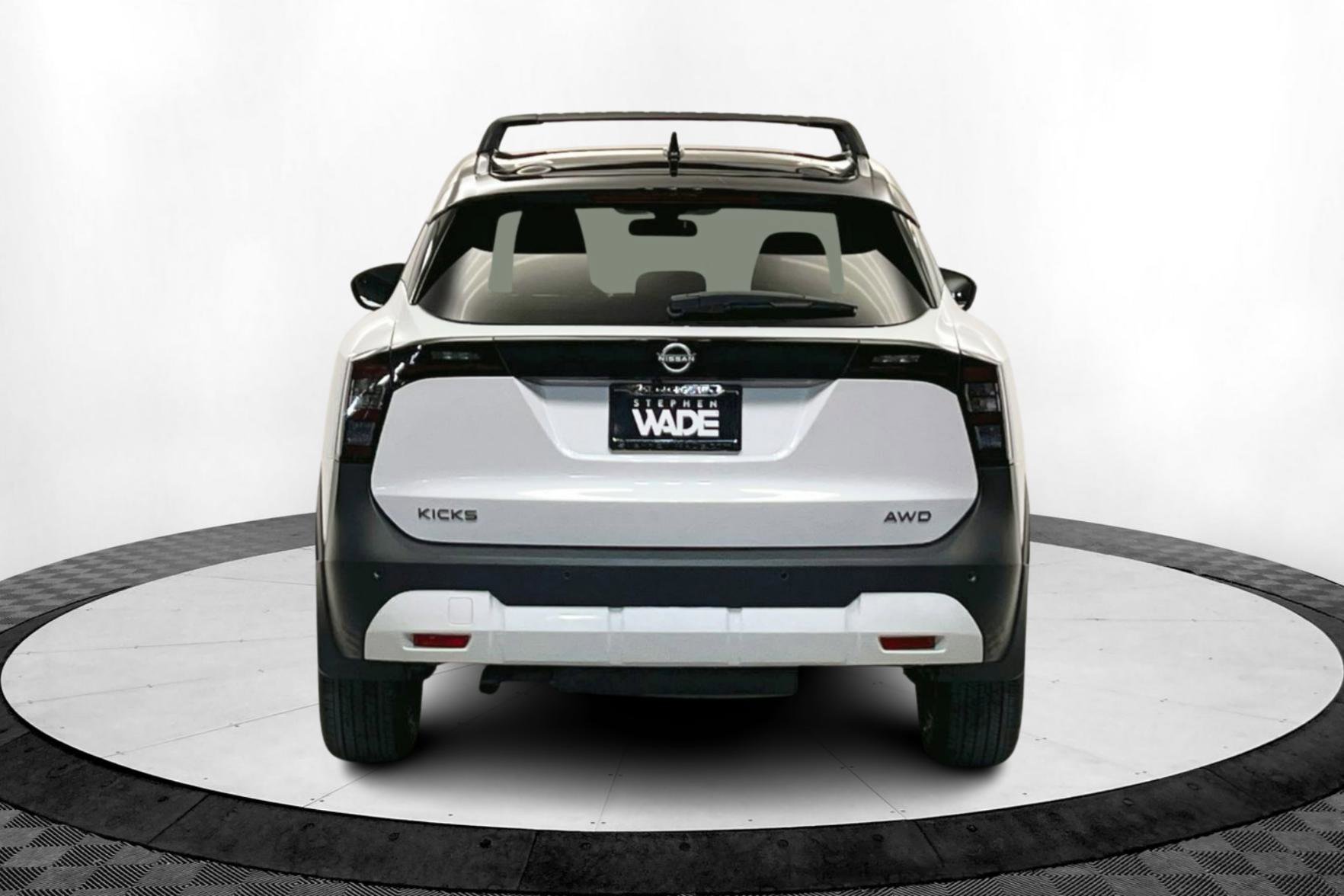 2026 Nissan Kicks SV photo 4