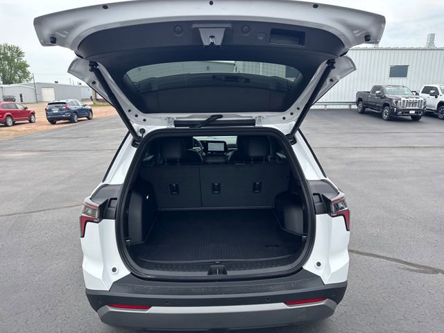 2026 Chevrolet Equinox LT photo 21
