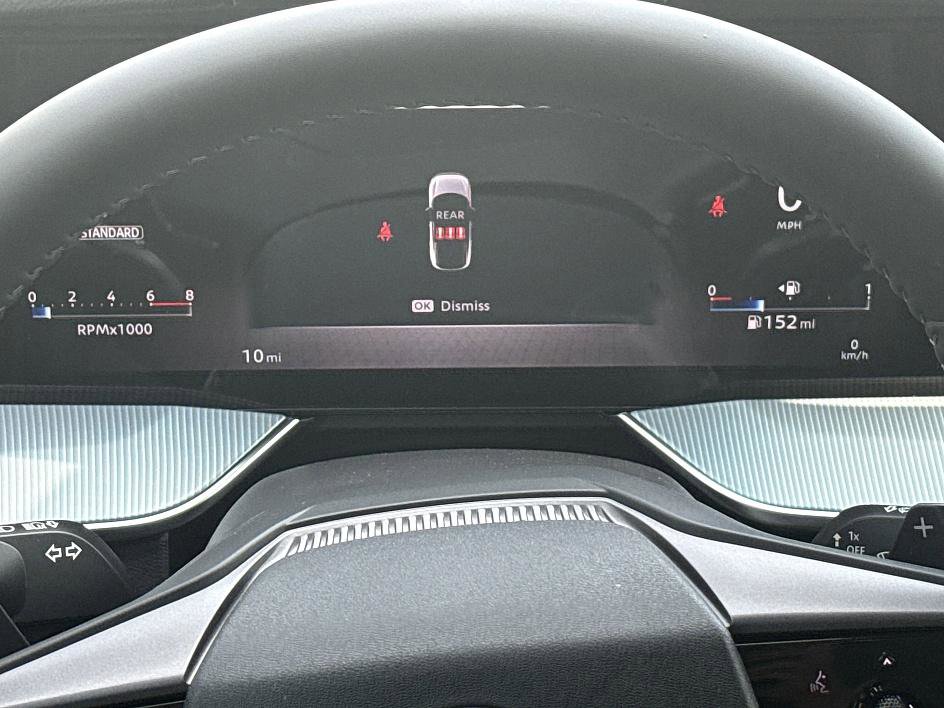 2025 Nissan Murano Platinum photo 11