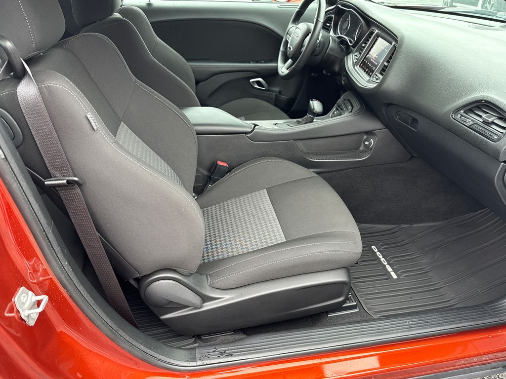 2023 Dodge Challenger R/T photo 13
