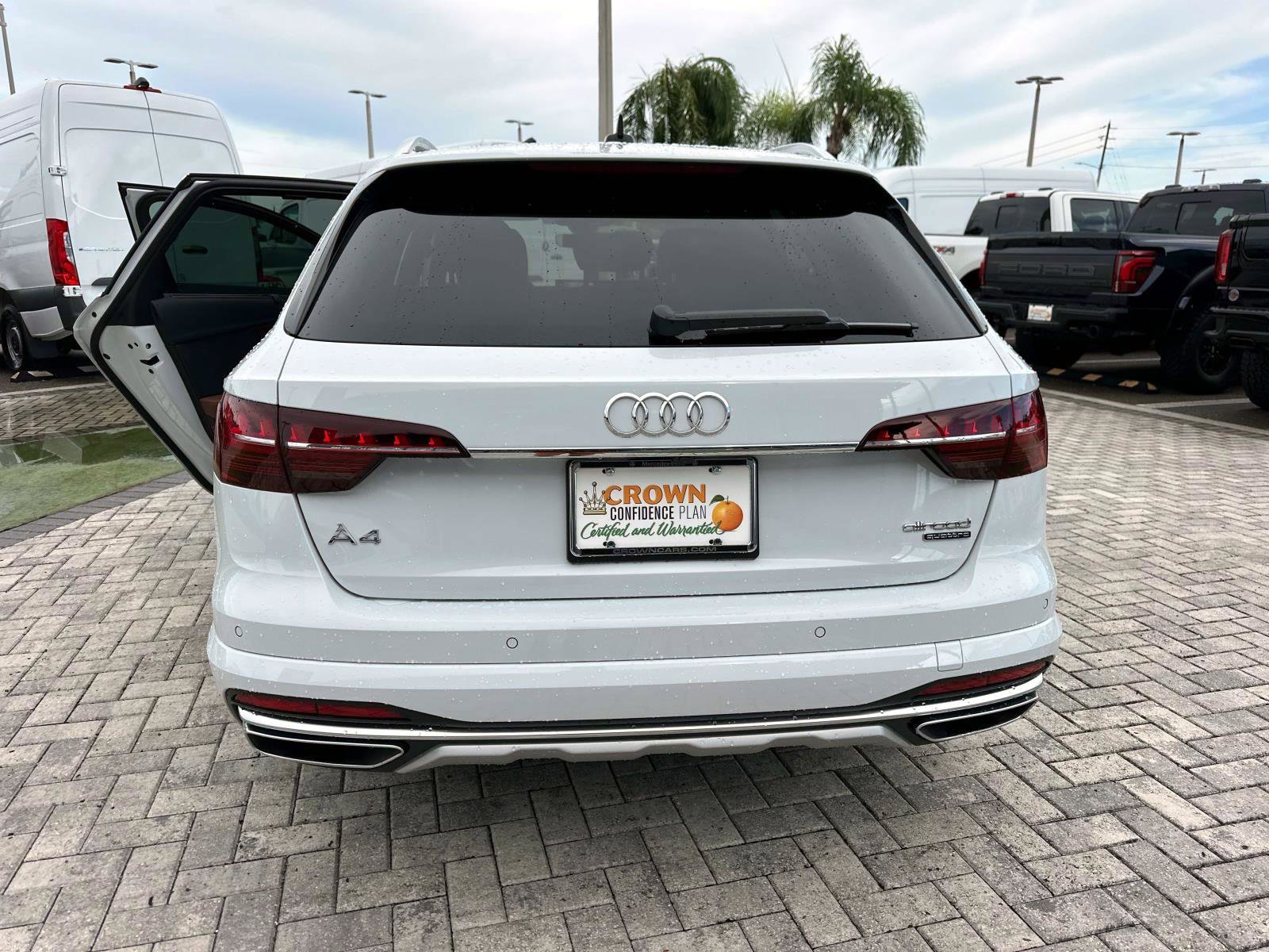 2024 Audi A4 Allroad 45 Premium Plus photo 8