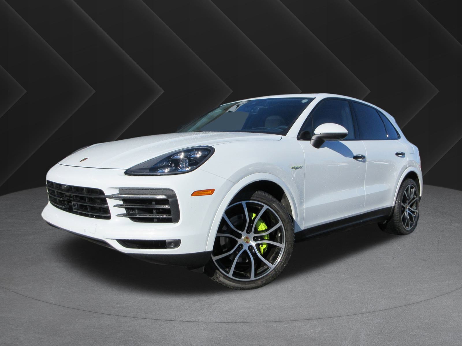 2020 Porsche Cayenne E-Hybrid's photo