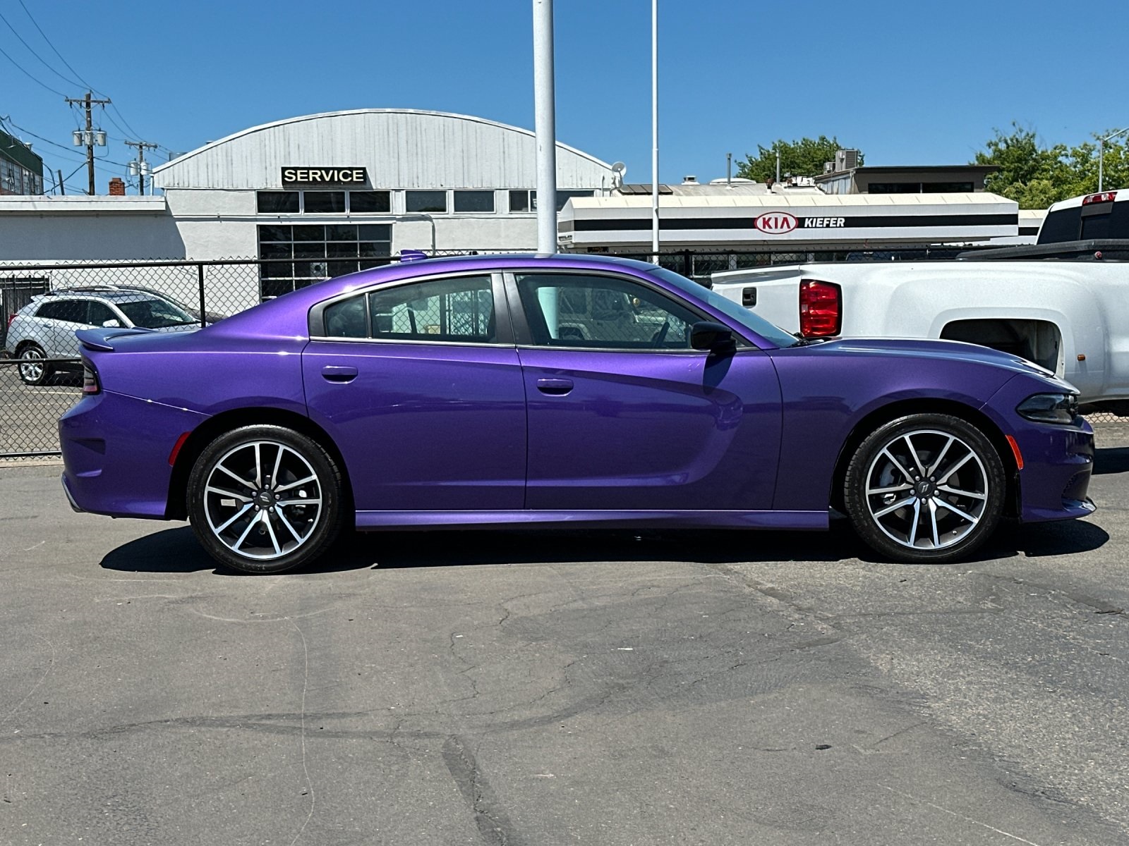 2023 Dodge Charger R/T photo 2