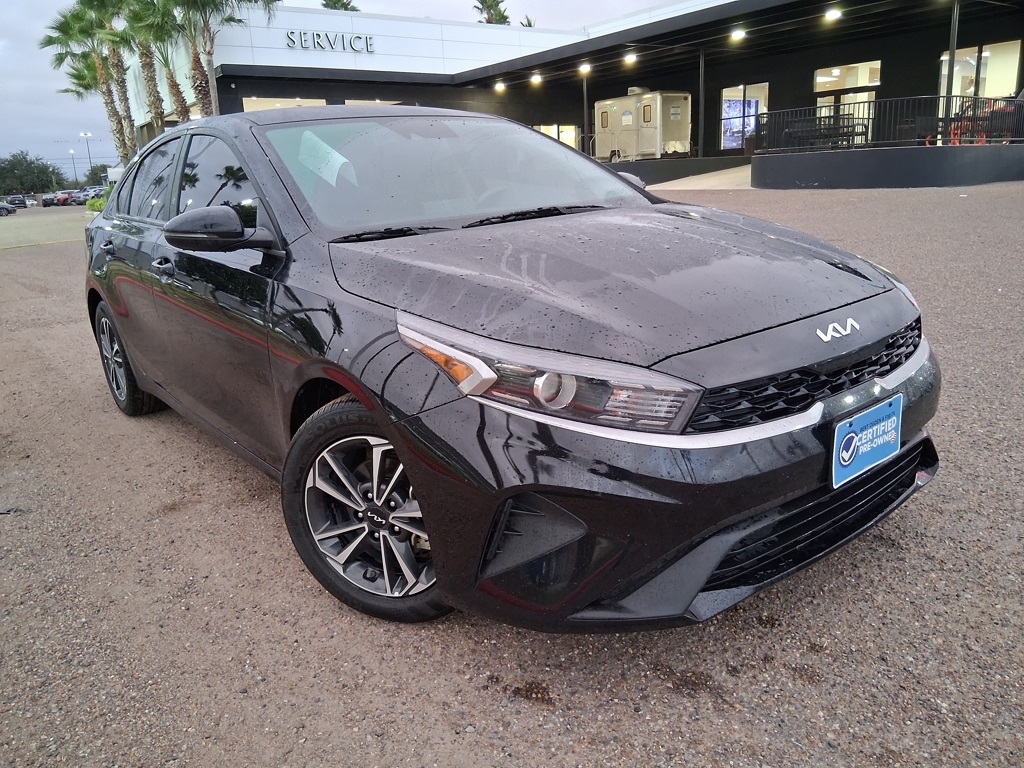 2024 Kia Forte LXS's photo