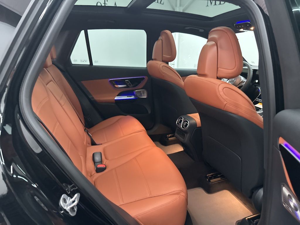 2026 Mercedes Benz GLC 300 photo 22