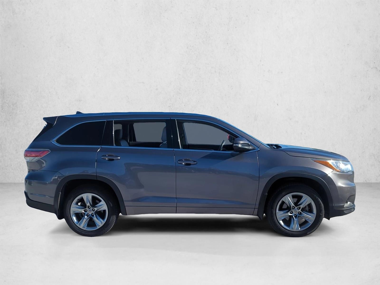 2015 Toyota Highlander Limited photo 3