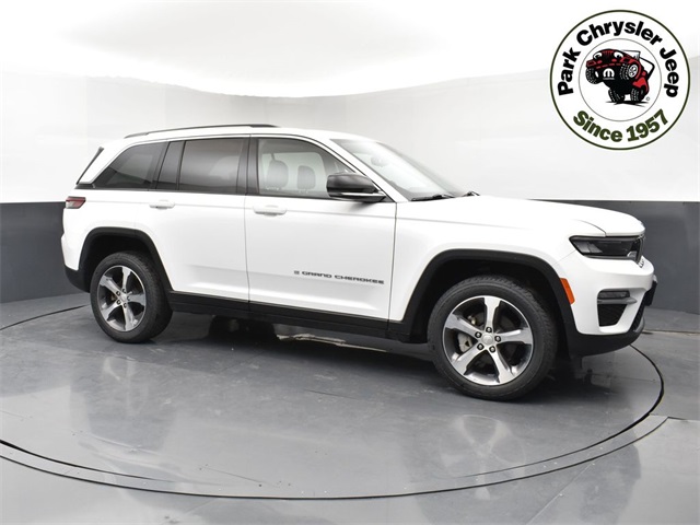 2023 Jeep Grand Cherokee Limited's photo