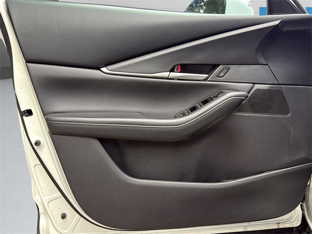 2023 Mazda CX-30 2.5 Select photo 9