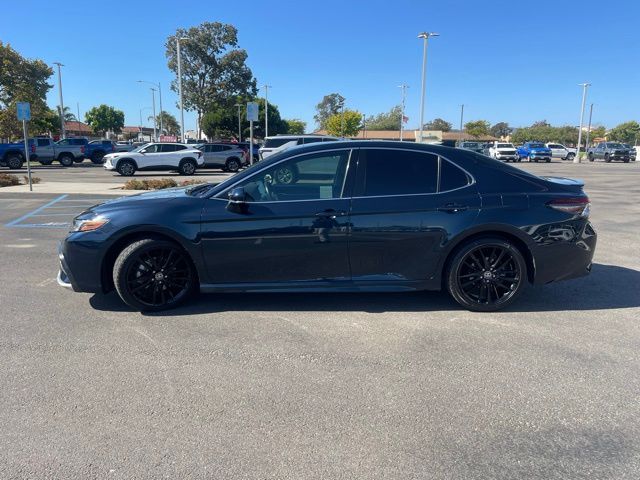 2021 Toyota Camry XSE V6 photo 5