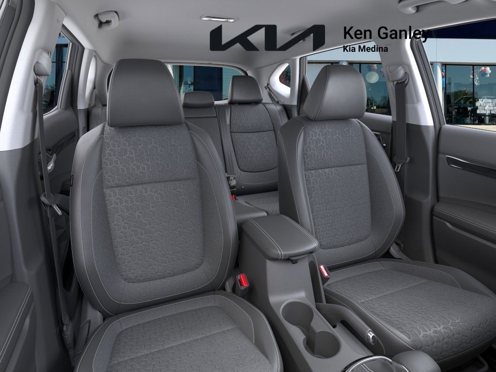 2026 Kia Seltos S photo 5