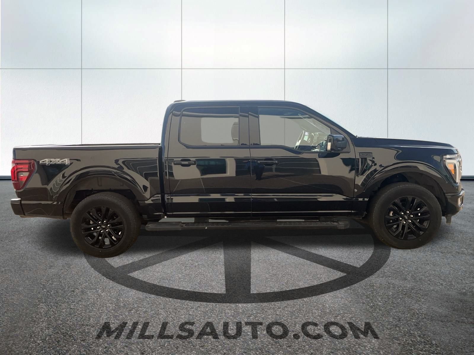 2024 Ford F-150 Lariat photo 2