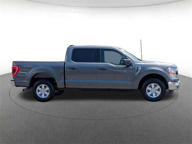 2022 Ford F-150 XLT photo 3