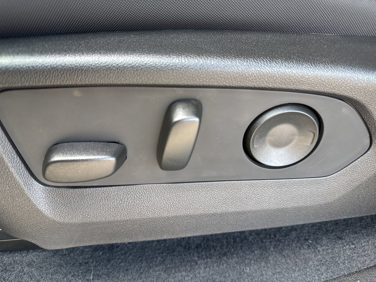 2026 Chevrolet Colorado Z71 photo 32