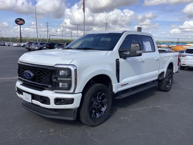 2024 Ford F-250 photo 3