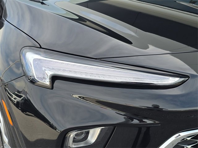 2025 Buick Encore GX Avenir photo 6