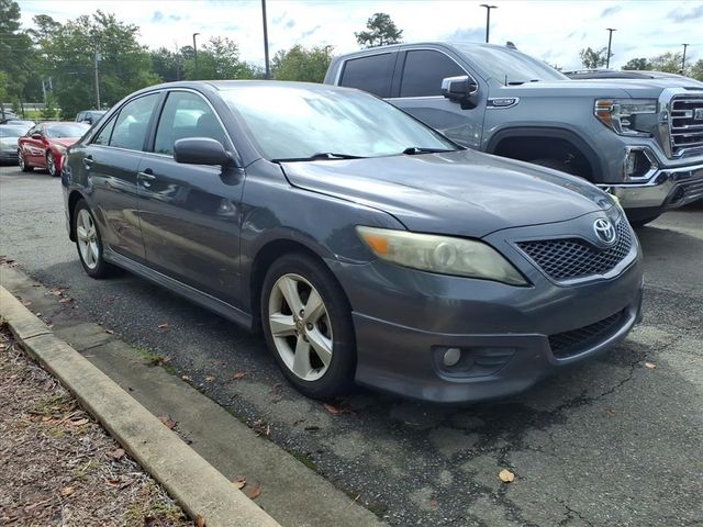 2011 Toyota Camry photo 2