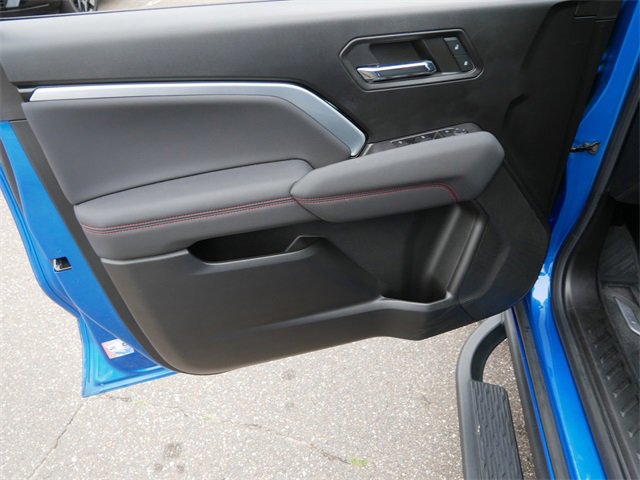 2023 Chevrolet Colorado Z71 photo 12