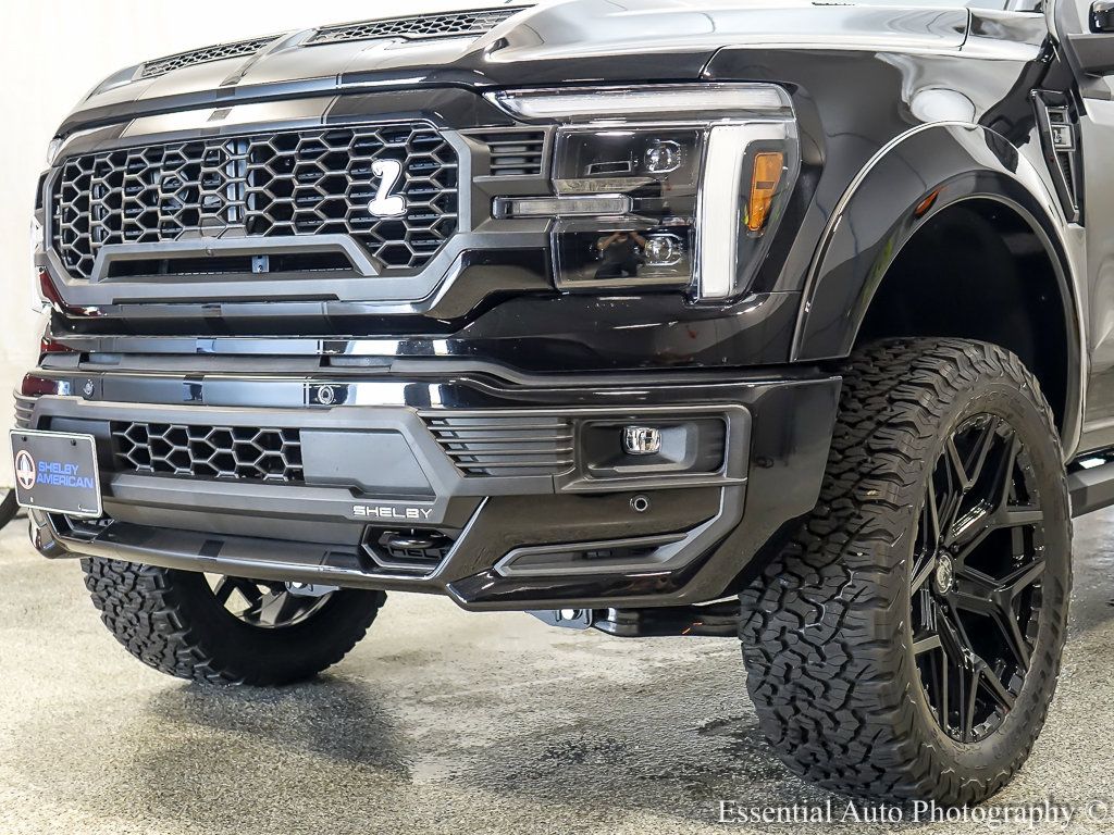 2025 Ford F-150 Lariat photo 2