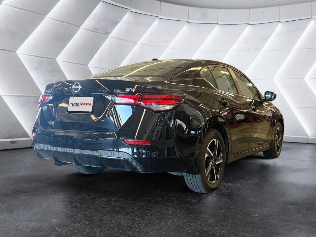 2024 Nissan Sentra SV photo 4