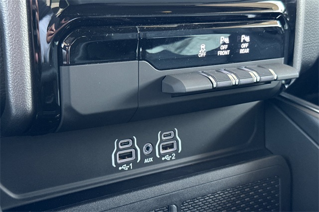 2025 Ram 1500 Big Horn Lone Star photo 18