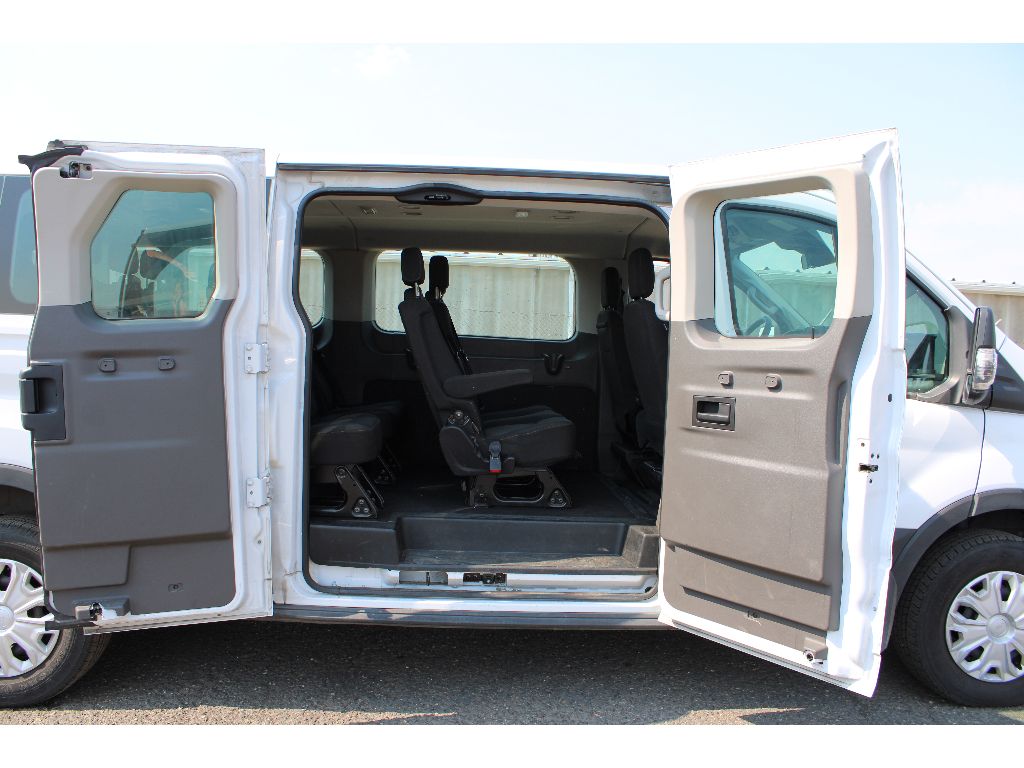 2021 Ford Transit XLT photo 22