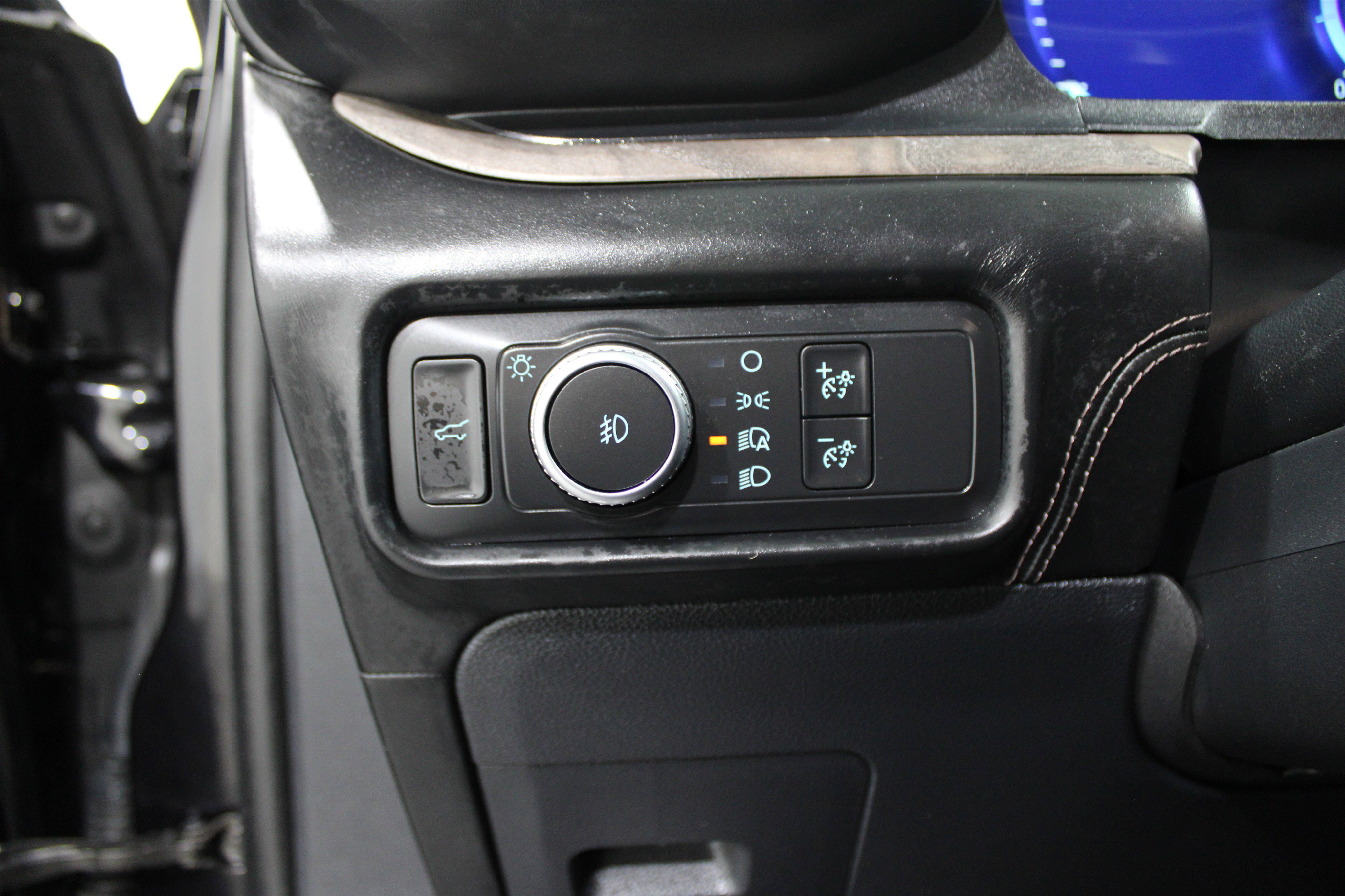 2020 Ford Explorer Platinum photo 4