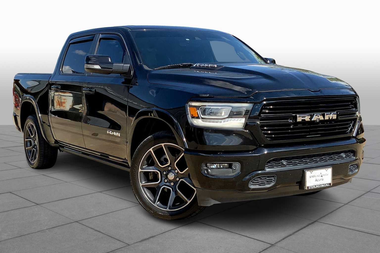 2019 Ram 1500 Laramie photo 2