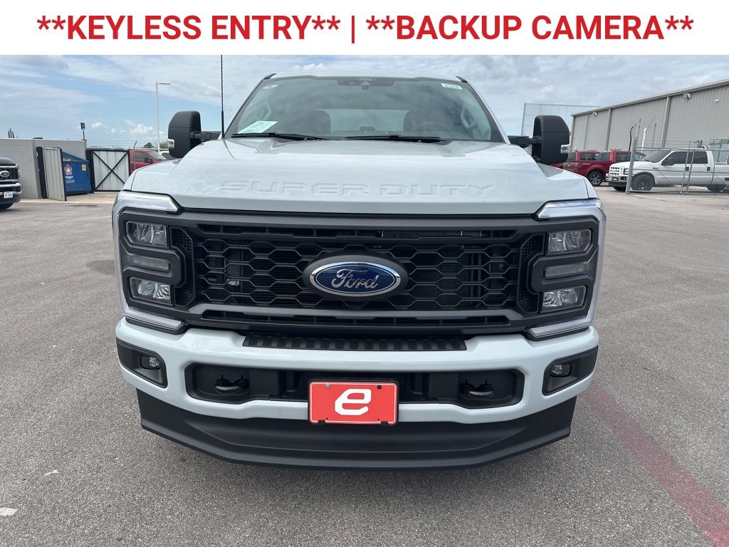 2026 Ford F-250 XL photo 2