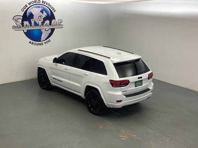 2021 Jeep Grand Cherokee Laredo X photo 10