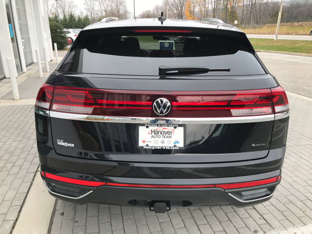 2026 Volkswagen Atlas Cross Sport SE Technology photo 4