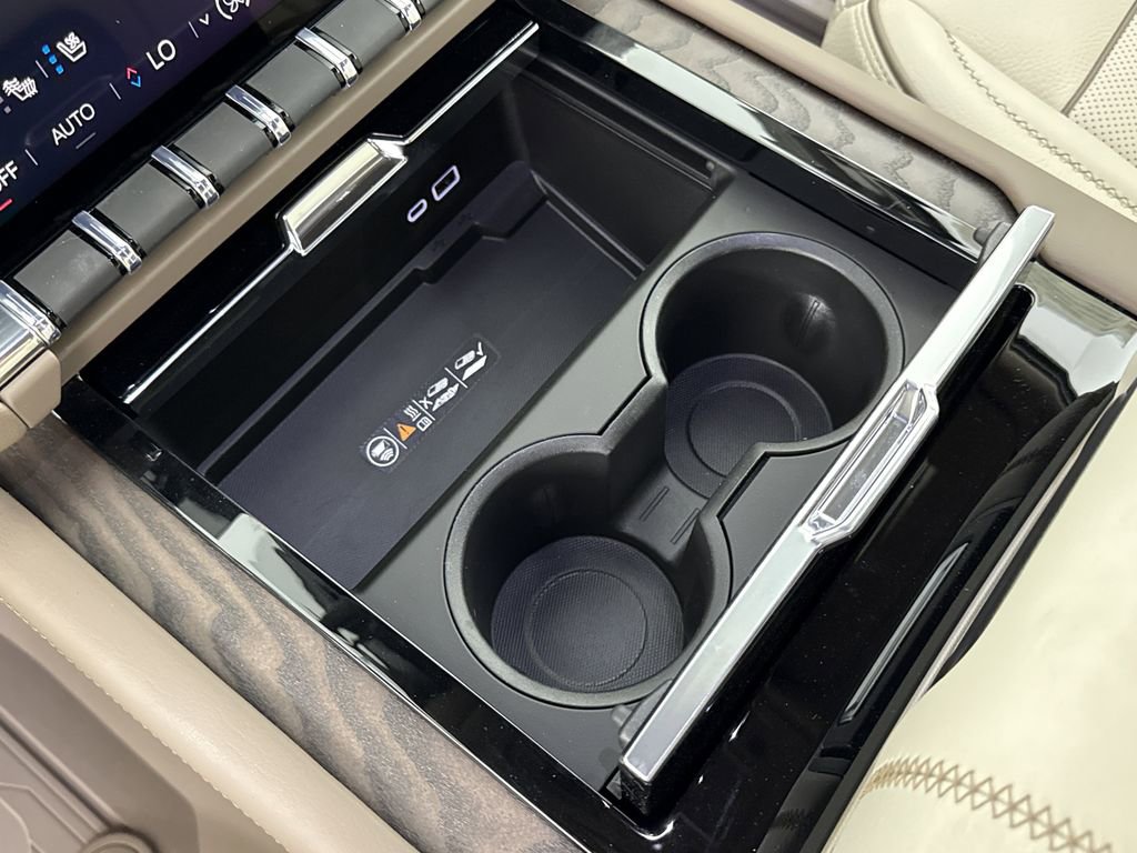 2025 Gmc Yukon Denali photo 29