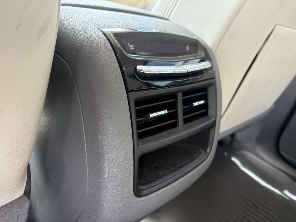 2022 Cadillac XT5 Premium Luxury photo 14