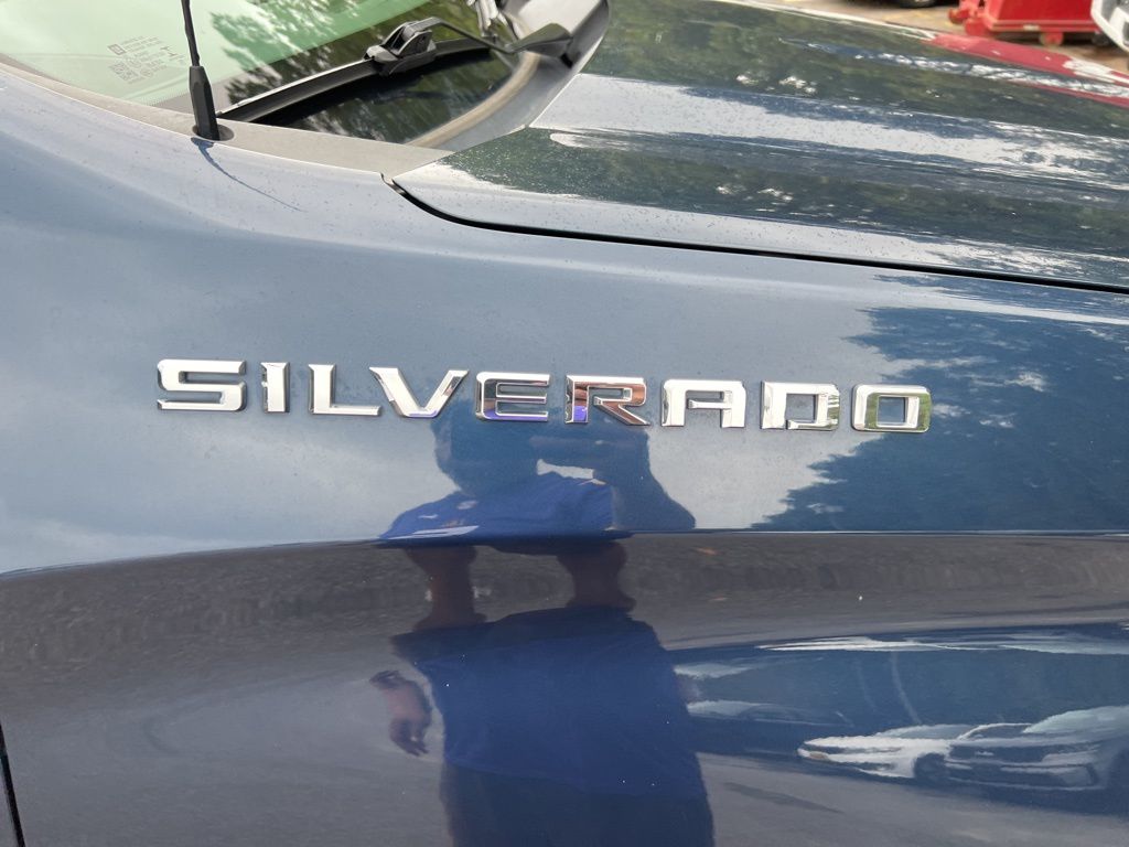 2020 Chevrolet Silverado 1500 LT photo 23