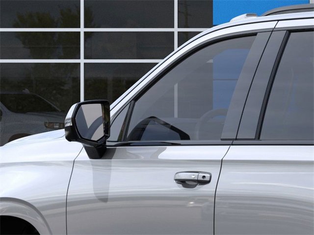 2025 Chevrolet Tahoe RST photo 9