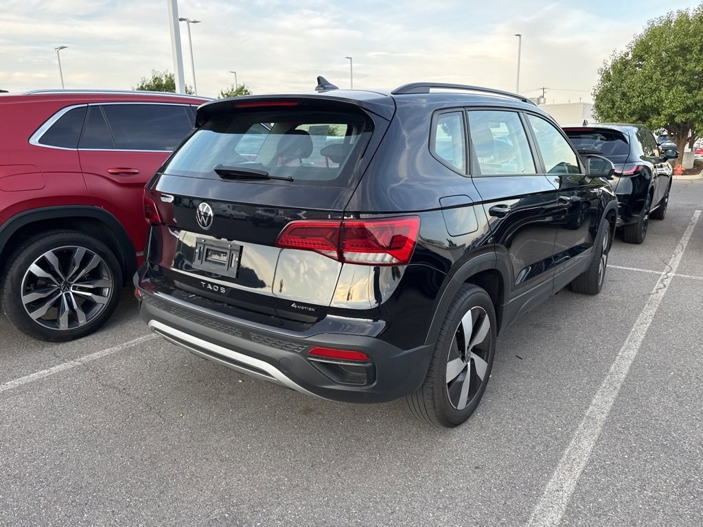 2024 Volkswagen Taos S photo 11